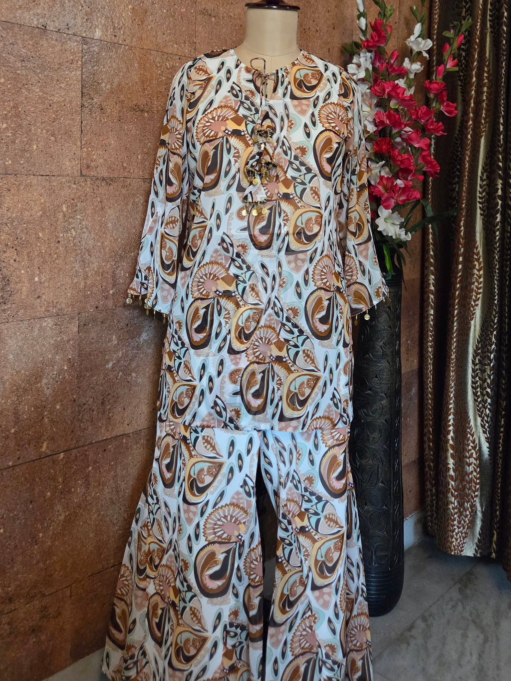 Lily suit set