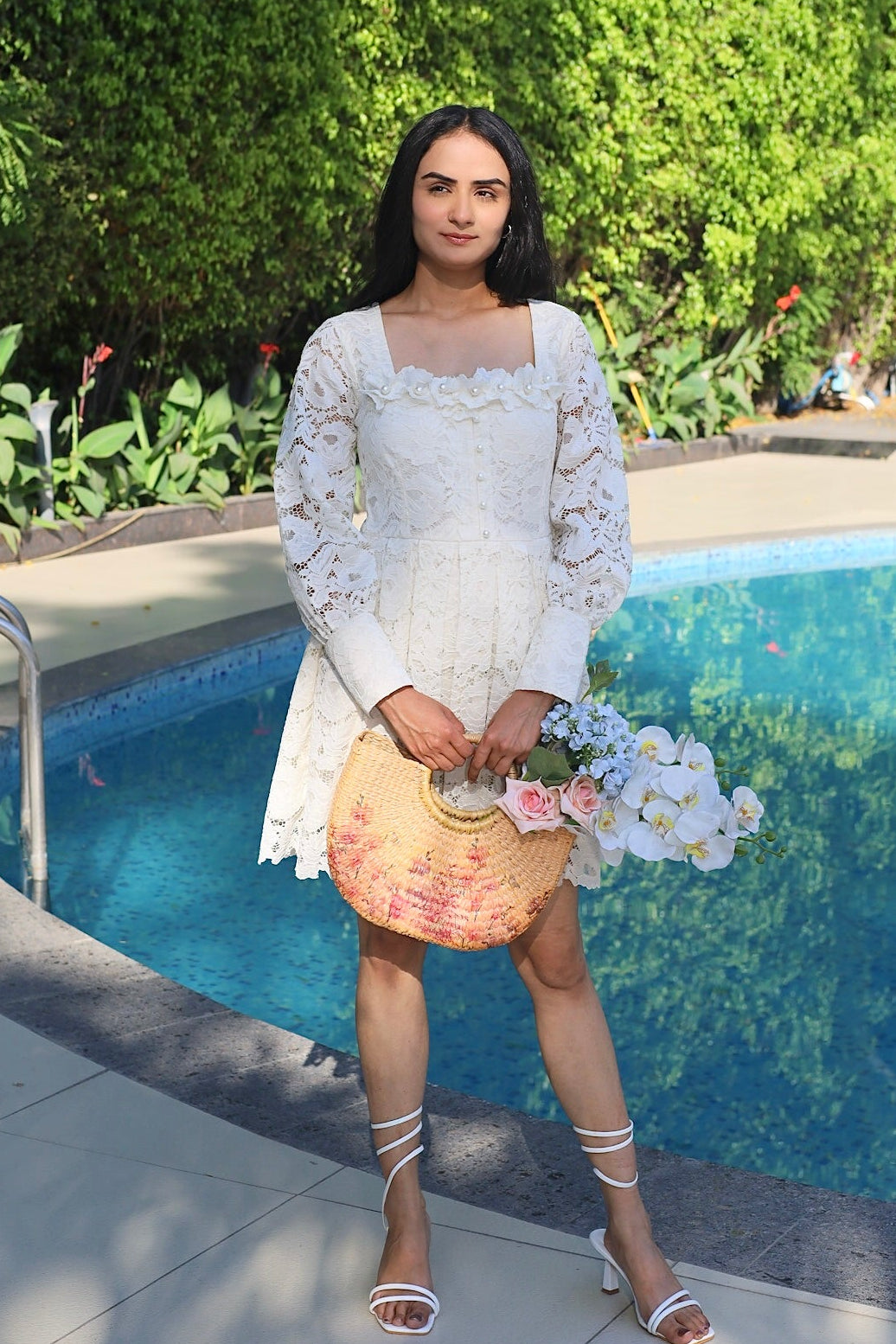 Camellia Lace short Dress