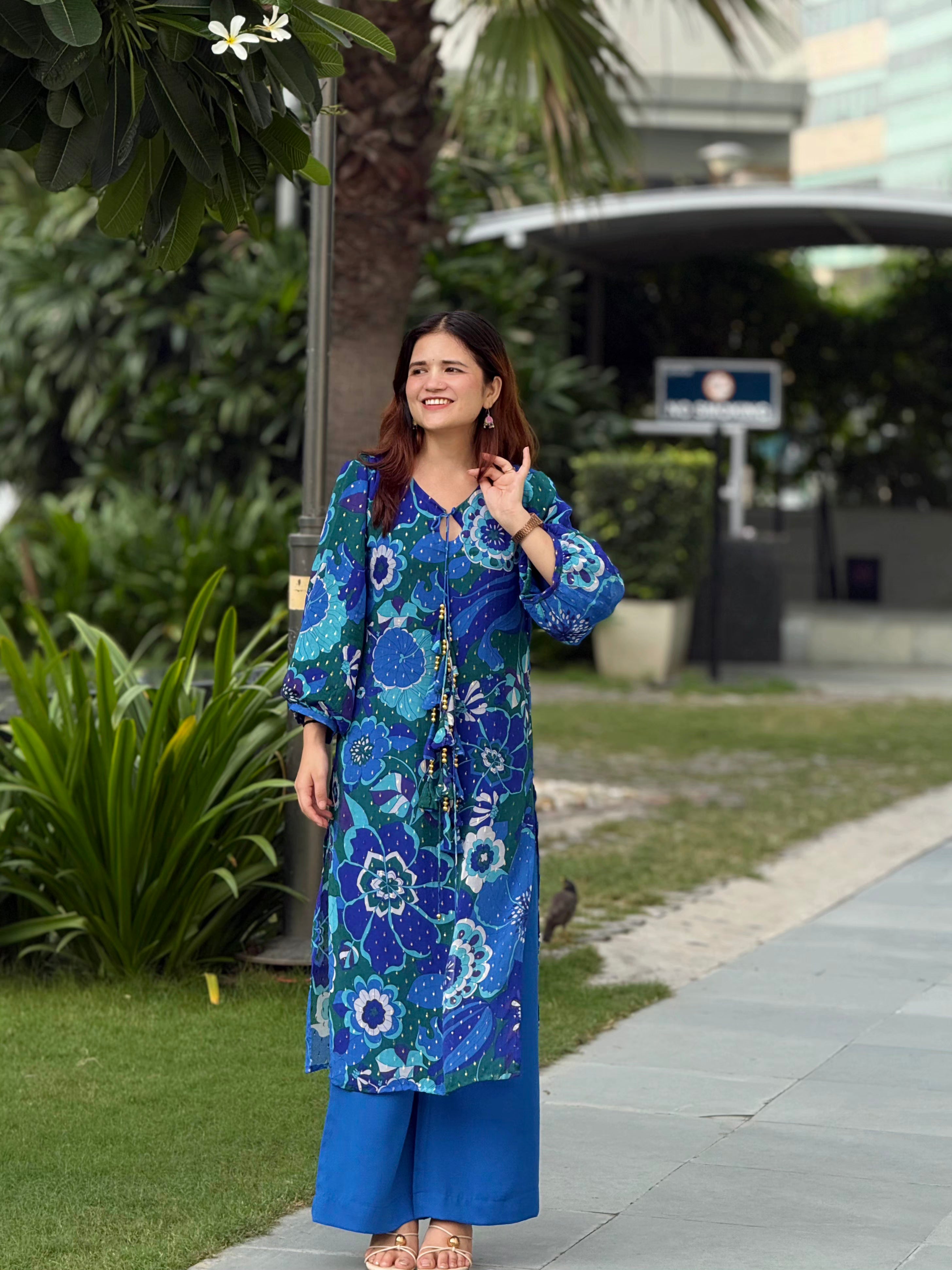 Blooming blue suit set